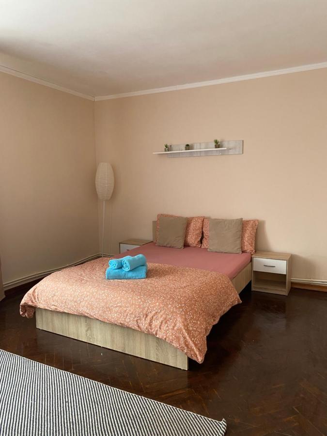 Apartament Leya Deva Exterior photo
